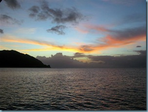 250-07 atardecer en los dos cabos de Man of War Bay