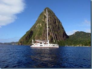 20110116 21'10 Fondeo en las Pitons (2)