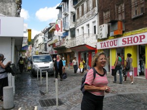 en-fort-de-france-calles-y-mercado-4-1 en-fort-de-france-calles-y-mercado-4-1