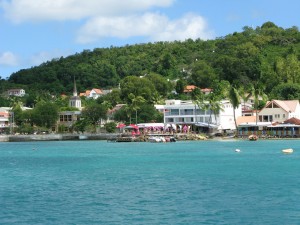 st-anne-desde-el-fondeo-1 st-anne-desde-el-fondeo-1