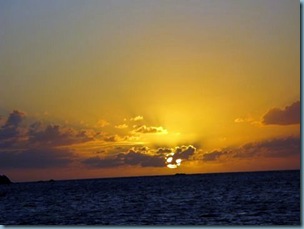 20110329 01'23 11 Atardecer