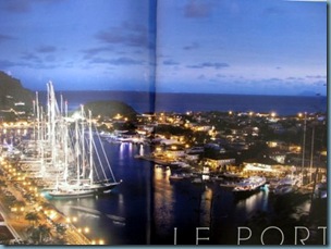 20110329 21'28 01 Puerto de Gustavia noche