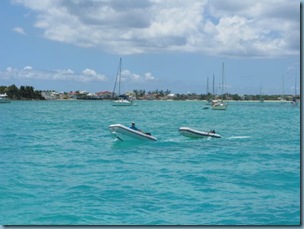 el Charly con sus dinghys