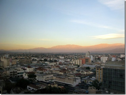 20130510 13'02 01 Vista desde el hotel
