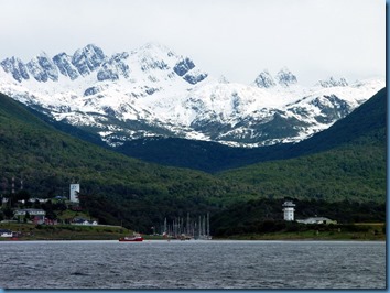 05 Puerto Williams por la proa (1)
