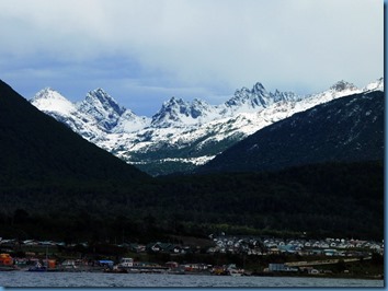 05 Puerto Williams por la proa (2) 05 Puerto Williams por la proa (2)