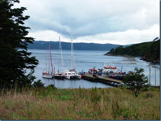 09 atracados y abarloados en Puerto Toro