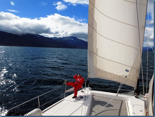 25 Navegación por el Canal Beagle 