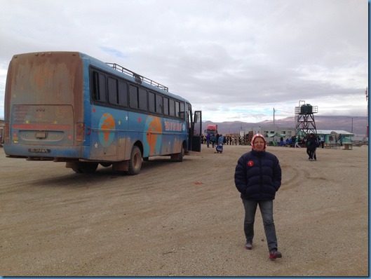 81 nuestro bus en la frontera
